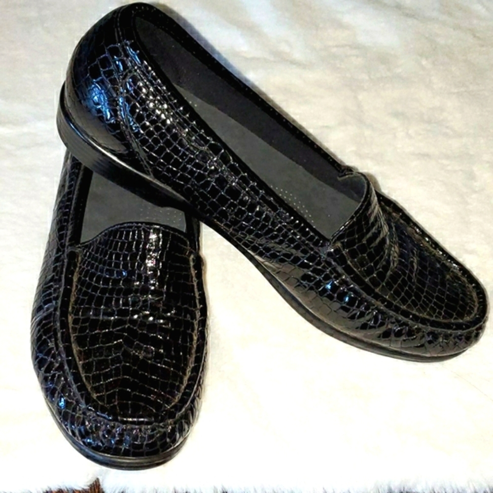 Sas Simplify Patent Leather Crocodile Loafers